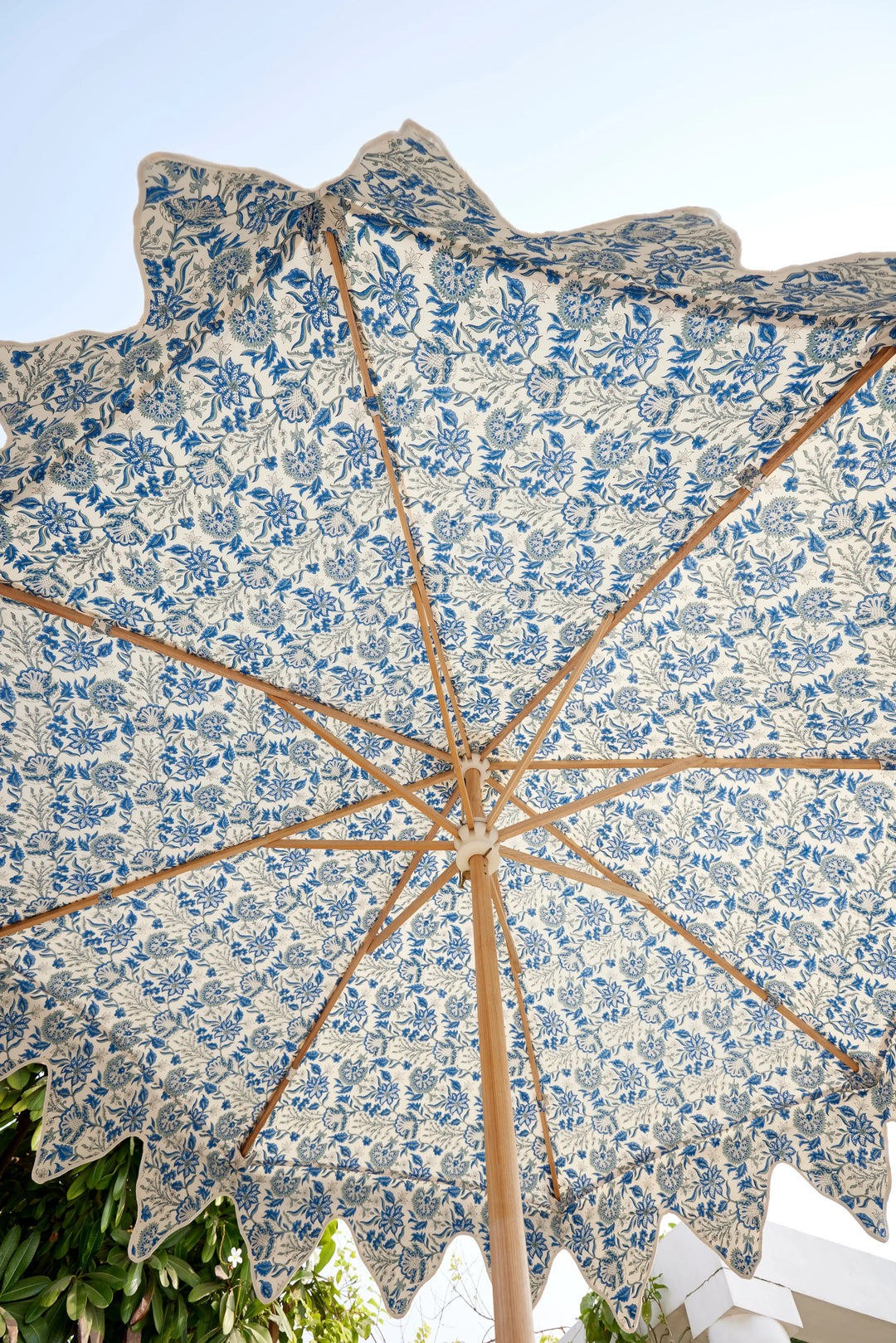 Luxury 2.7m Garden Parasol - Blue Skies Parasol-UK