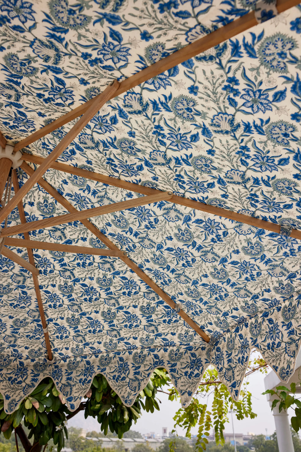 Luxury 2.7m Garden Parasol - Blue Skies Parasol-UK