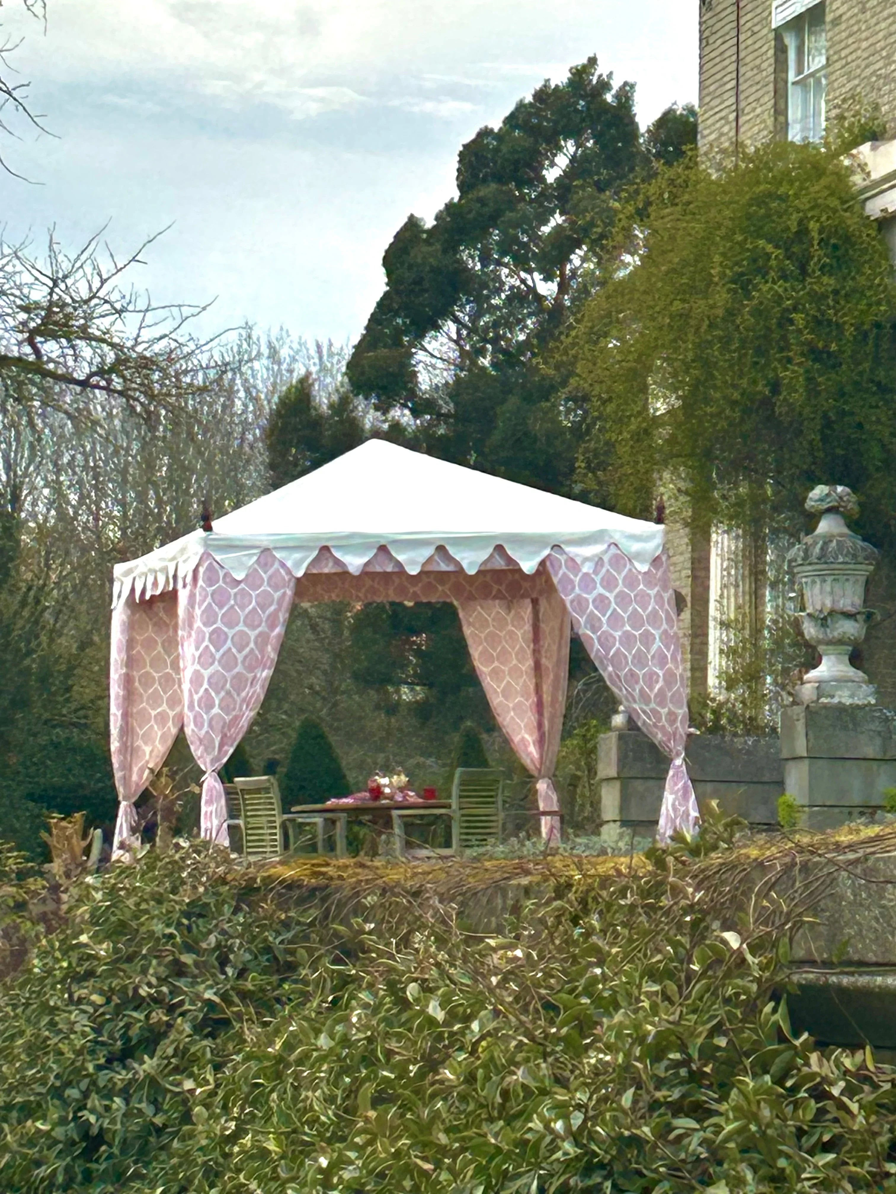 romantic anniversary tents UK