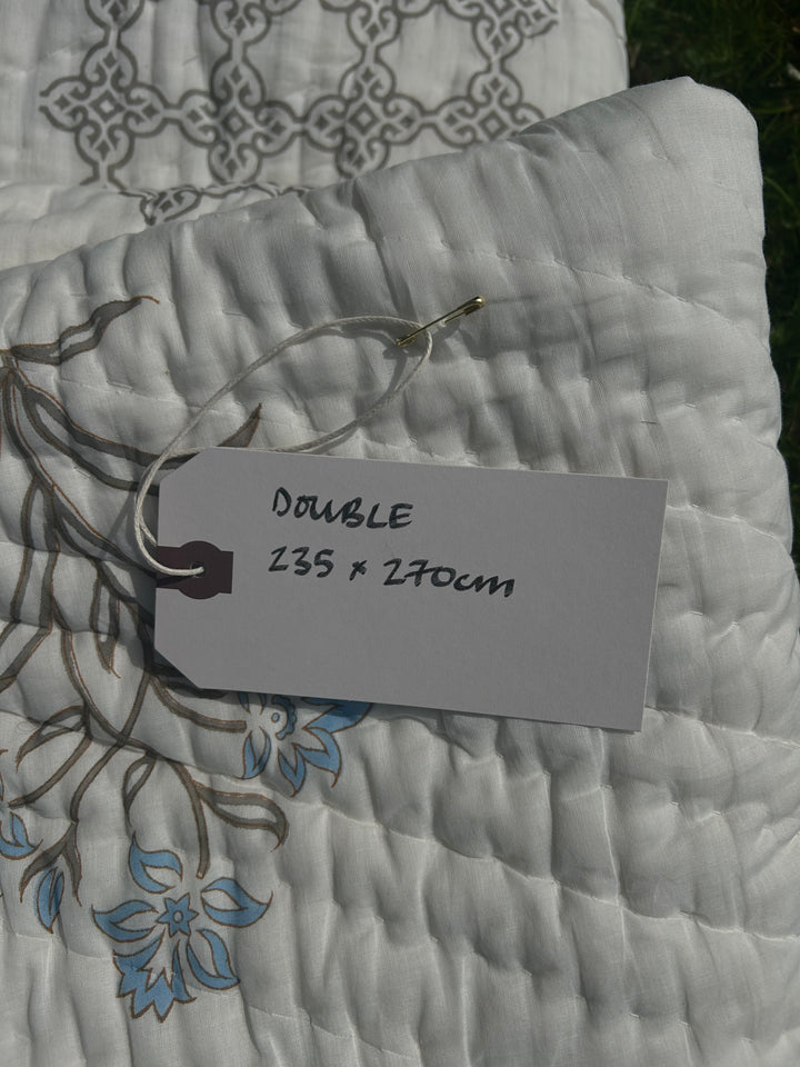 Reversible Cotton Quilt - superking
