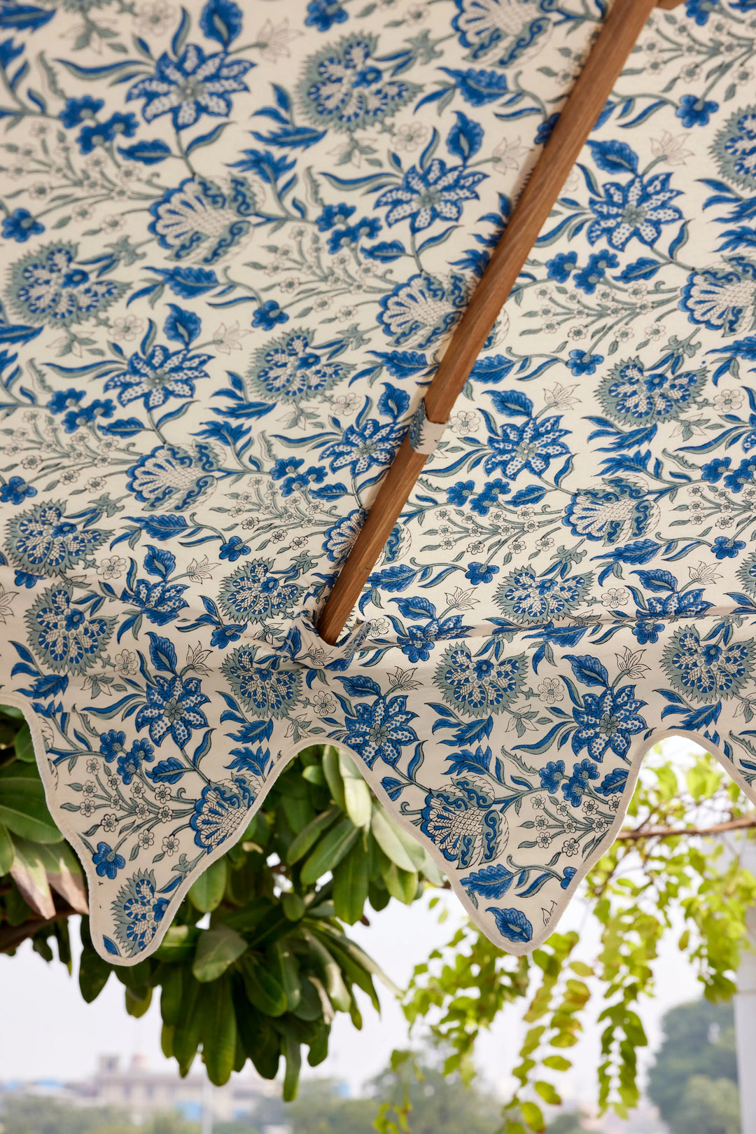 Luxury 2.7m Garden Parasol - Blue Skies Parasol-UK