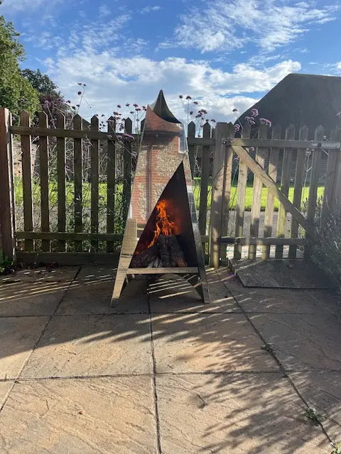 The Art of Fire - Garden fireplace/fire pit Parasol-uk