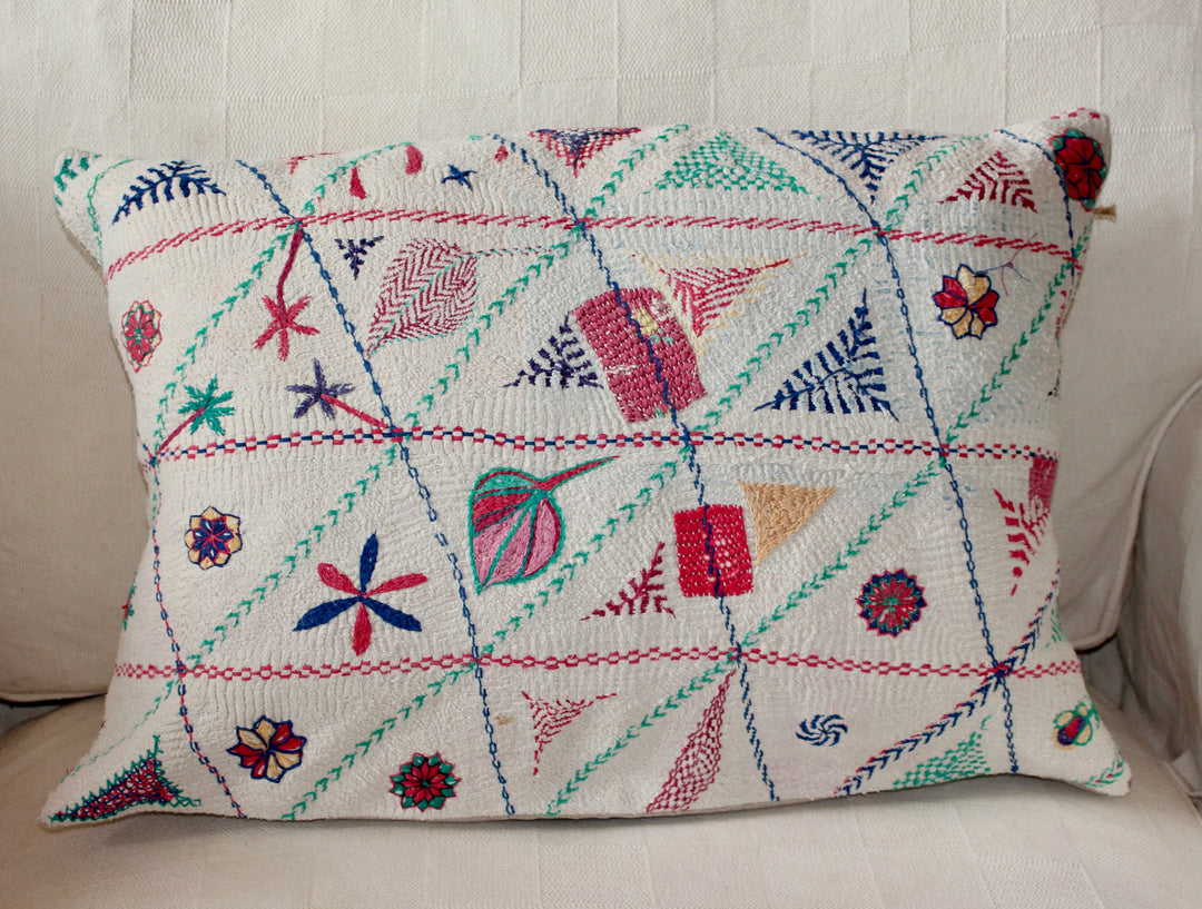 Vintage Textile Cushion - LAASYARI Parasol-uk
