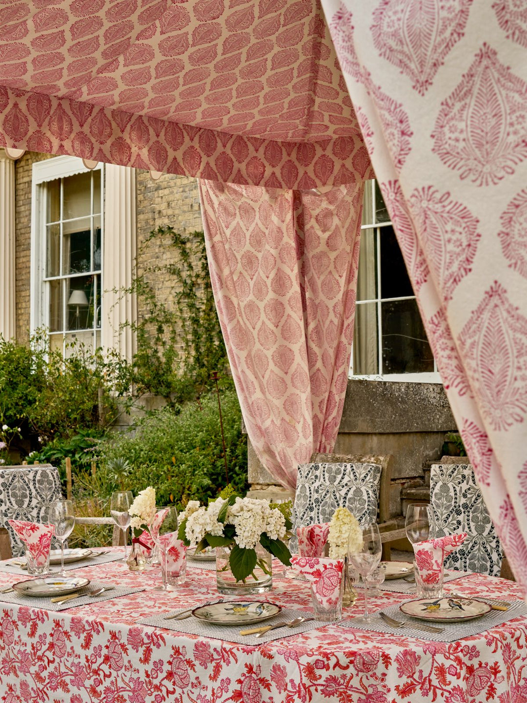 Tablecloth Punya Pink Bestseller